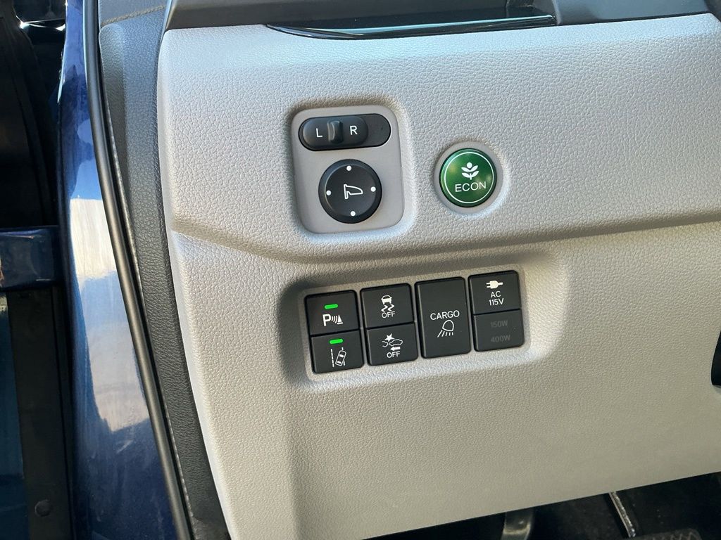 Thumbnail: 2019 Honda Ridgeline - 13