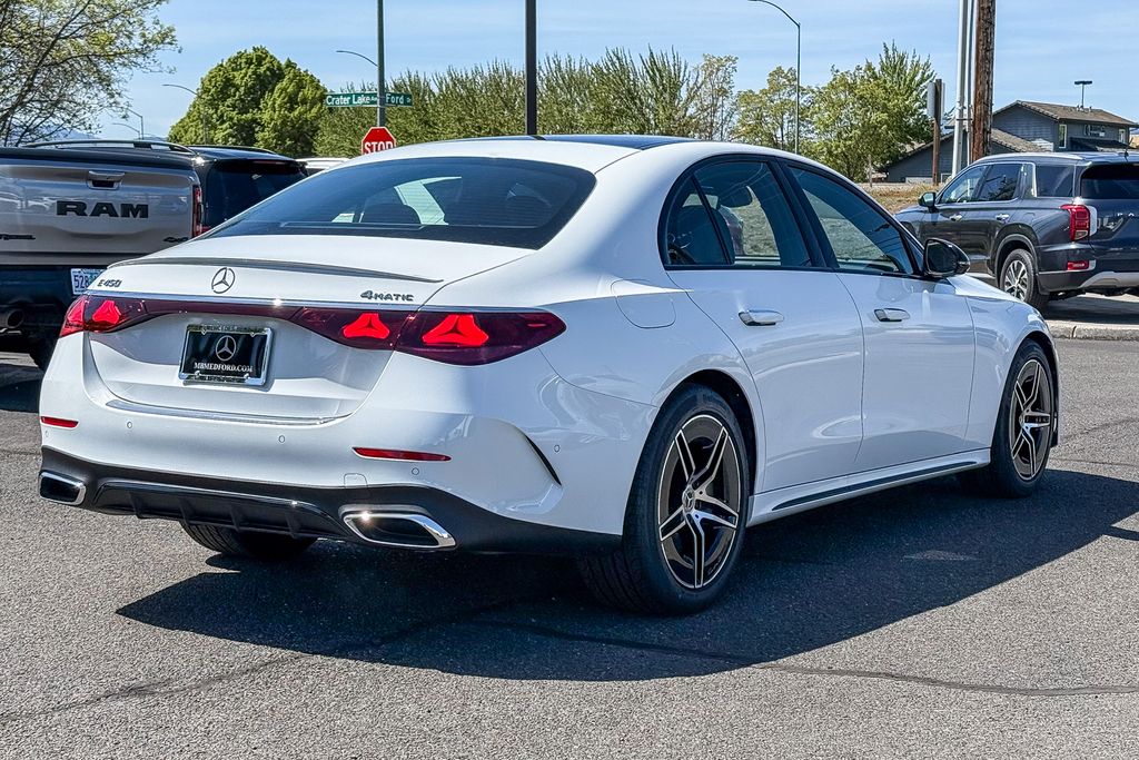 Thumbnail: 2026 Mercedes-Benz E-Class - 5