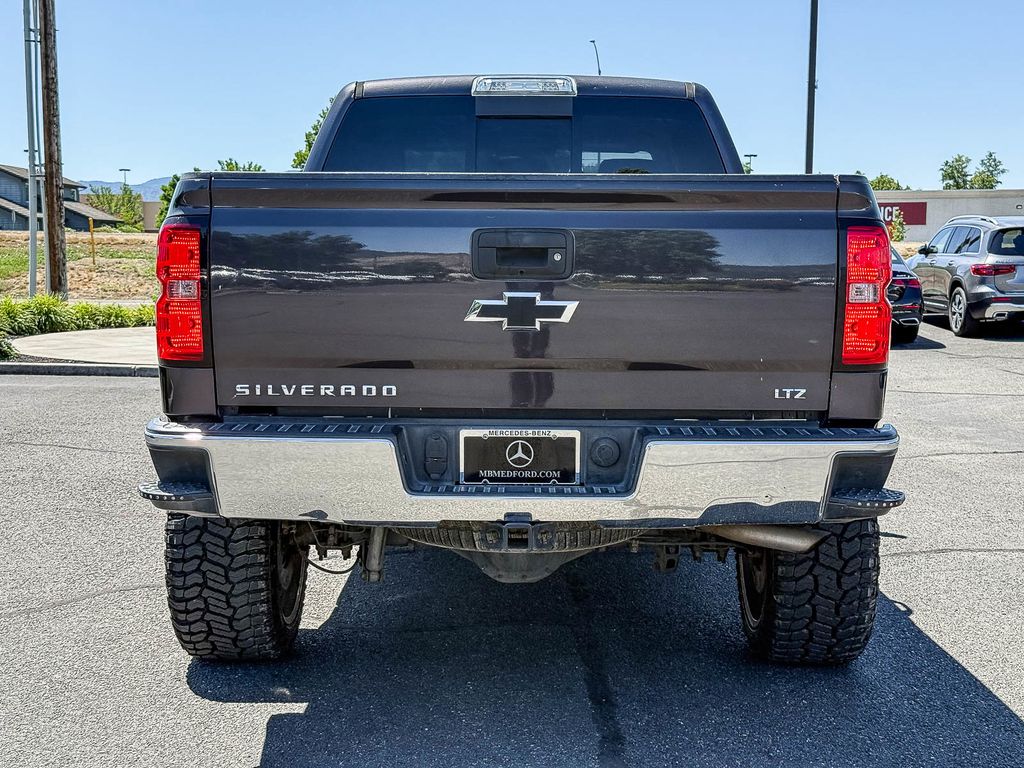 Thumbnail: 2015 Chevrolet Silverado 1500 - 7