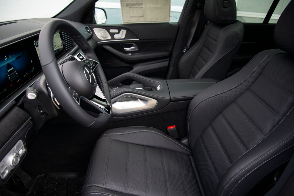 Thumbnail: 2026 Mercedes-Benz GLE - 11