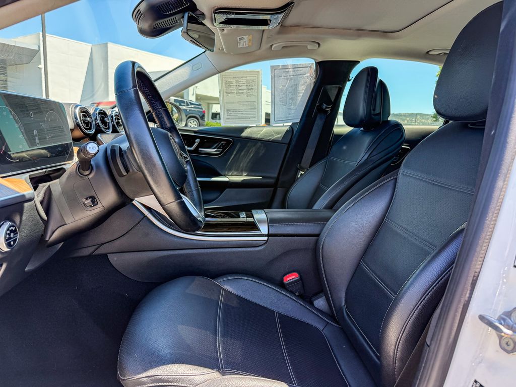Thumbnail: 2022 Mercedes-Benz C-Class - 19