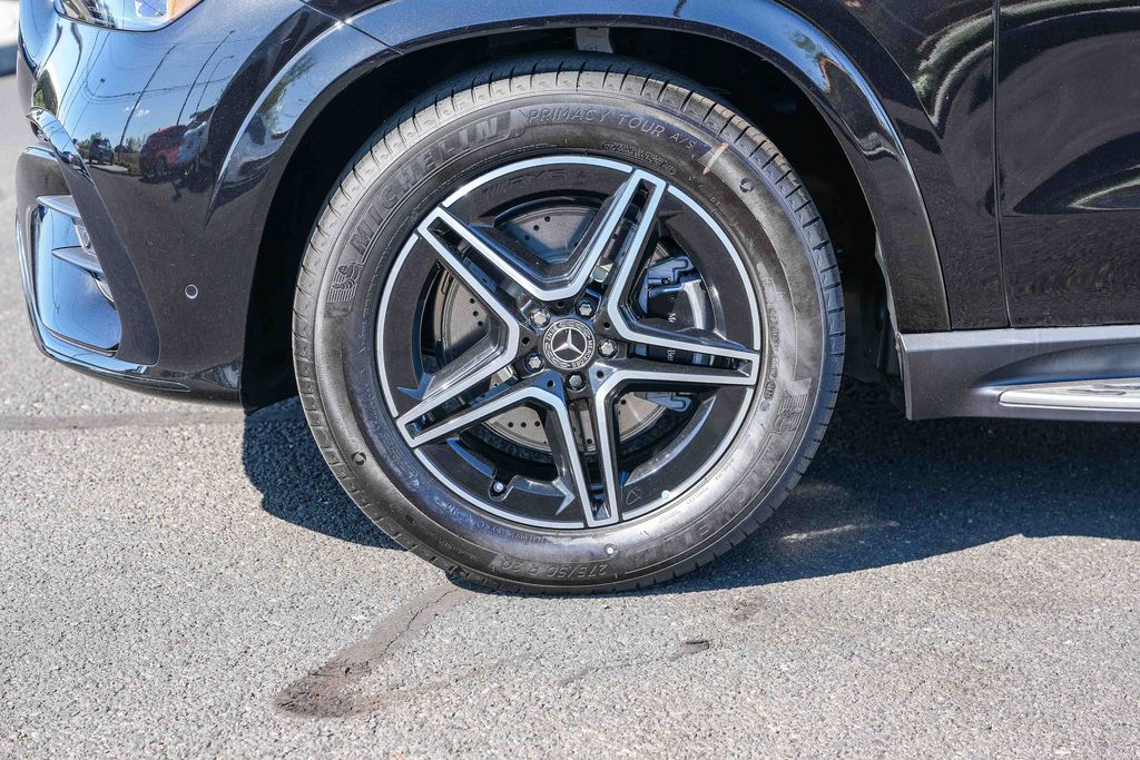 Thumbnail: 2026 Mercedes-Benz GLE - 11