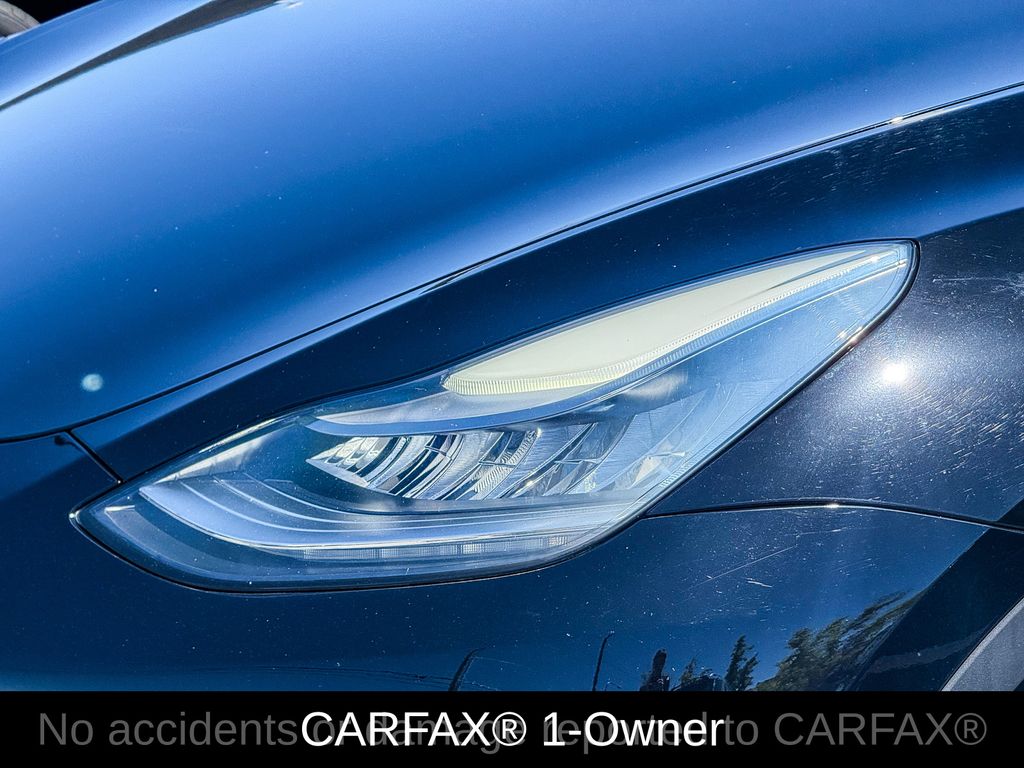Used 2021 Tesla Model Y Long Range with VIN 5YJYGDEE8MF089561 for sale in Medford, OR