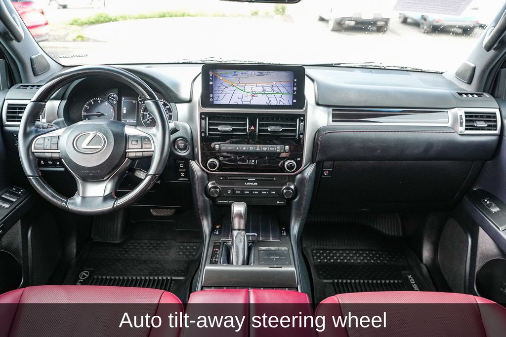 Thumbnail: 2022 Lexus GX - 14