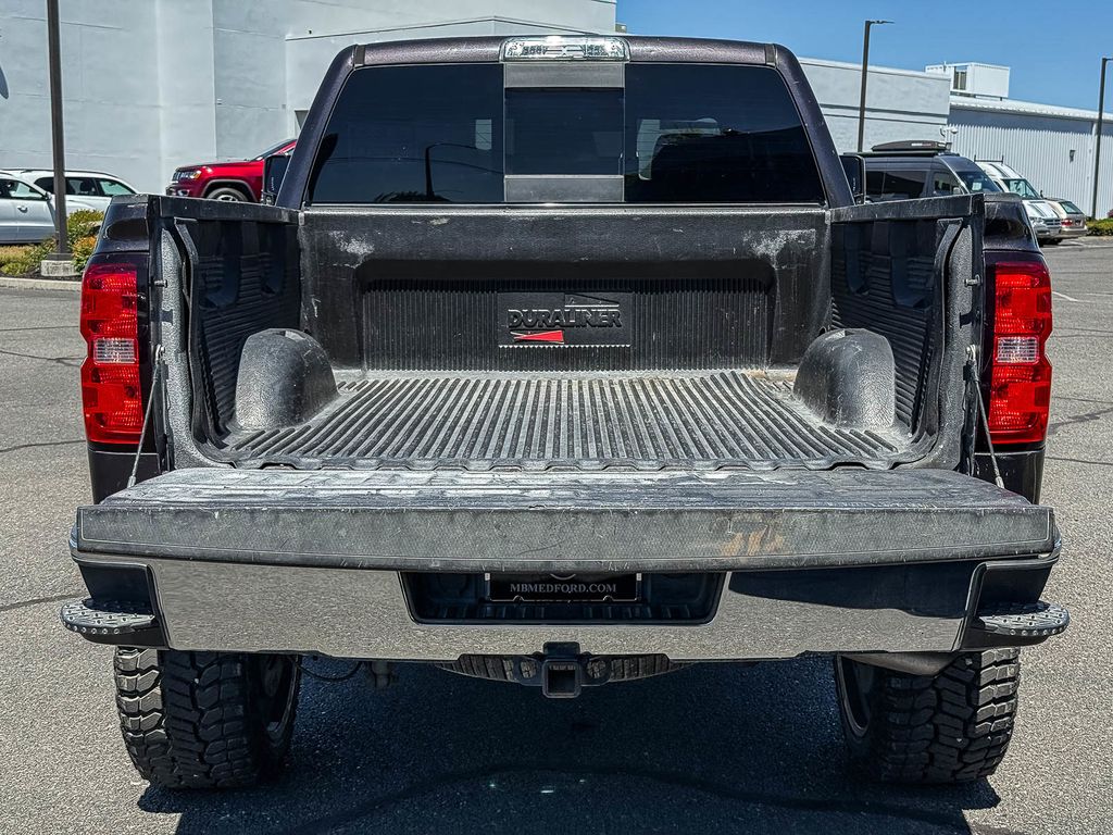 Thumbnail: 2015 Chevrolet Silverado 1500 - 25