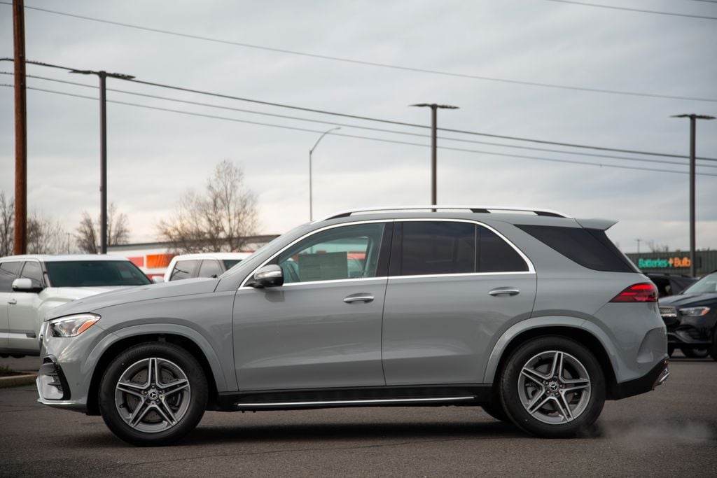 Thumbnail: 2026 Mercedes-Benz GLE - 6