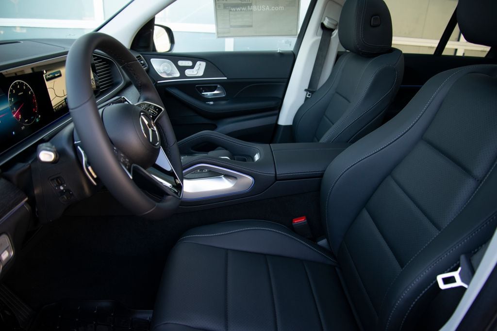 Thumbnail: 2026 Mercedes-Benz GLE - 11