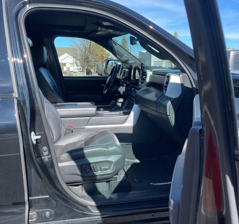 Thumbnail: 2022 Toyota Tundra - 17