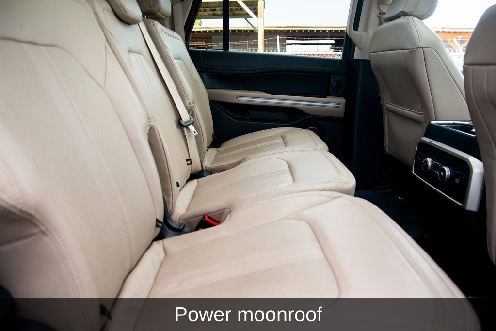 Thumbnail: 2022 Ford Expedition MAX - 17