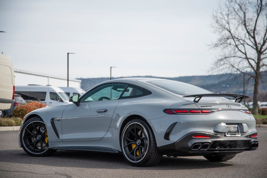 Thumbnail: 2026 Mercedes-Benz AMG GT - 7