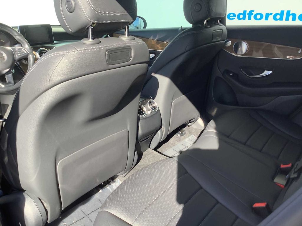 Thumbnail: 2019 Mercedes-Benz GLC - 12