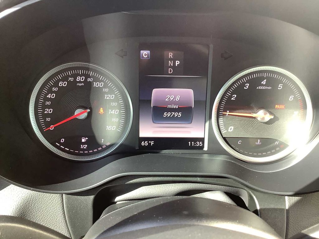 Thumbnail: 2019 Mercedes-Benz GLC - 18