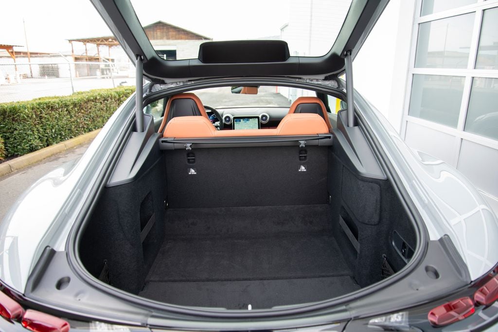 Thumbnail: 2026 Mercedes-Benz AMG GT - 19