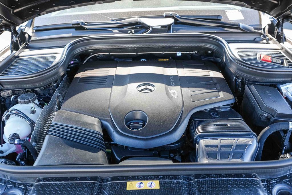 Thumbnail: 2026 Mercedes-Benz GLE - 27