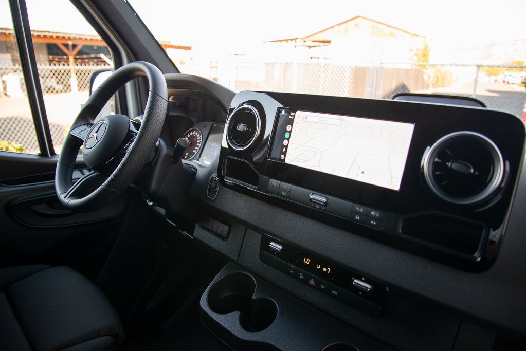 Thumbnail: 2026 Mercedes-Benz Sprinter - 16