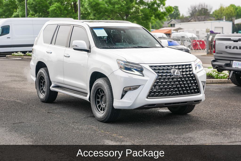 Thumbnail: 2022 Lexus GX - 5