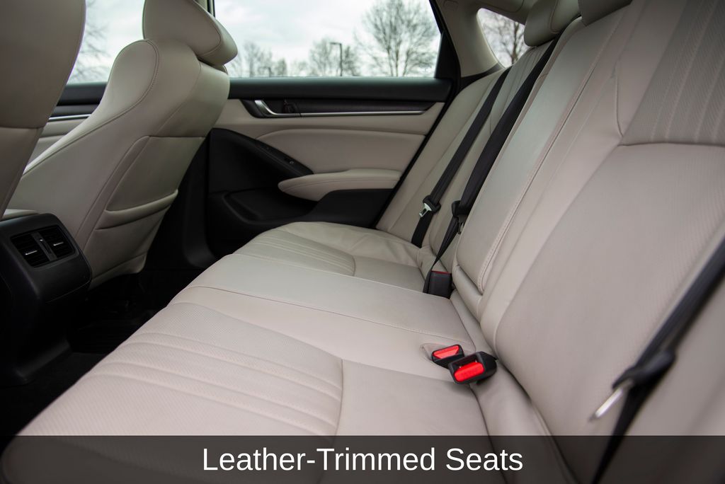 Thumbnail: 2018 Honda Accord - 15