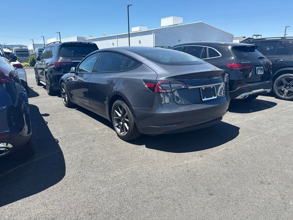 Thumbnail: 2021 Tesla Model 3 - 3