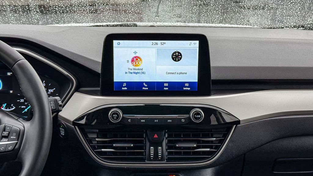 Thumbnail: 2022 Ford Escape - 13