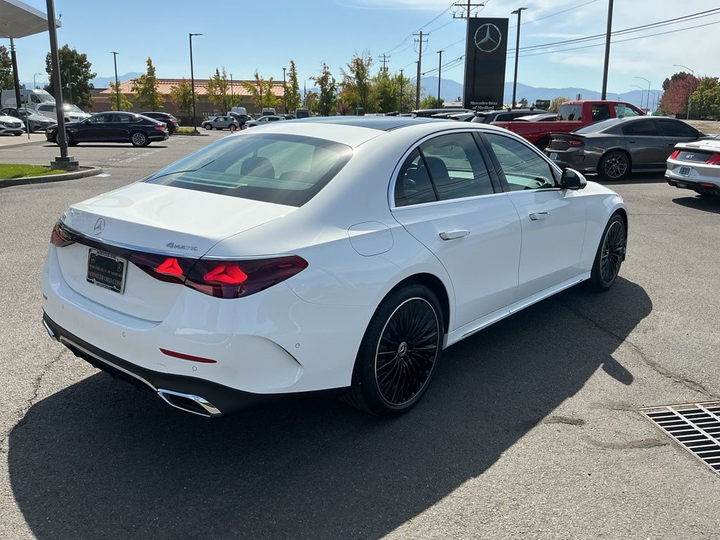 2027 Mercedes-Benz E-Class E350 - Photo 7