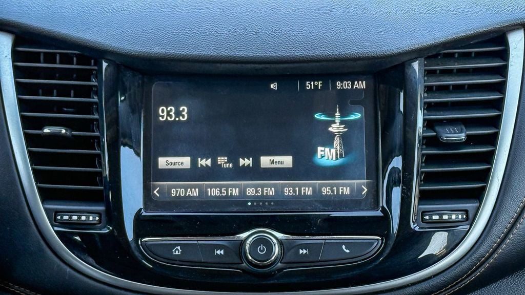 Thumbnail: 2017 Chevrolet Trax - 14