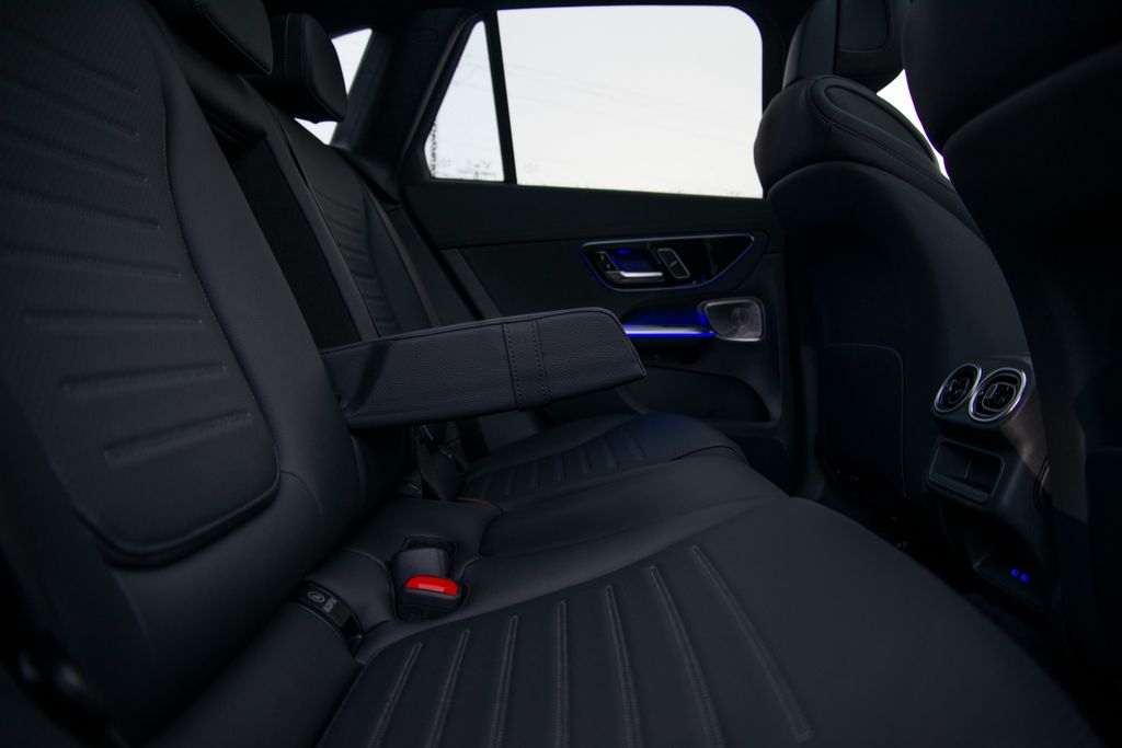 Thumbnail: 2026 Mercedes-Benz GLC - 14