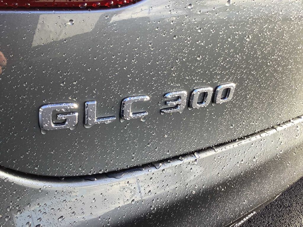 Thumbnail: 2019 Mercedes-Benz GLC - 7