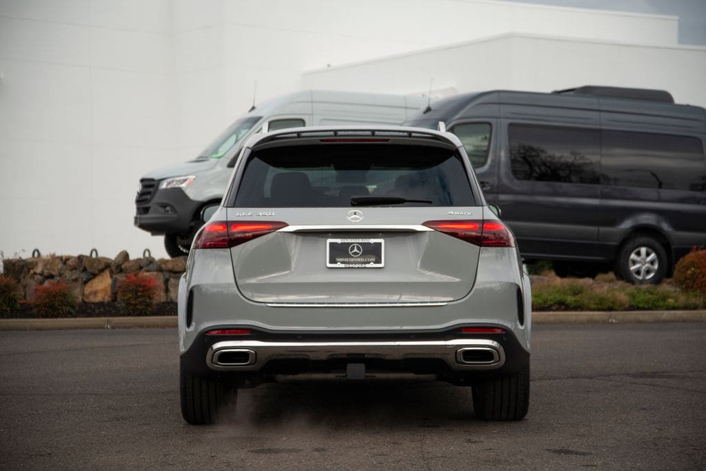 Thumbnail: 2026 Mercedes-Benz GLE - 4