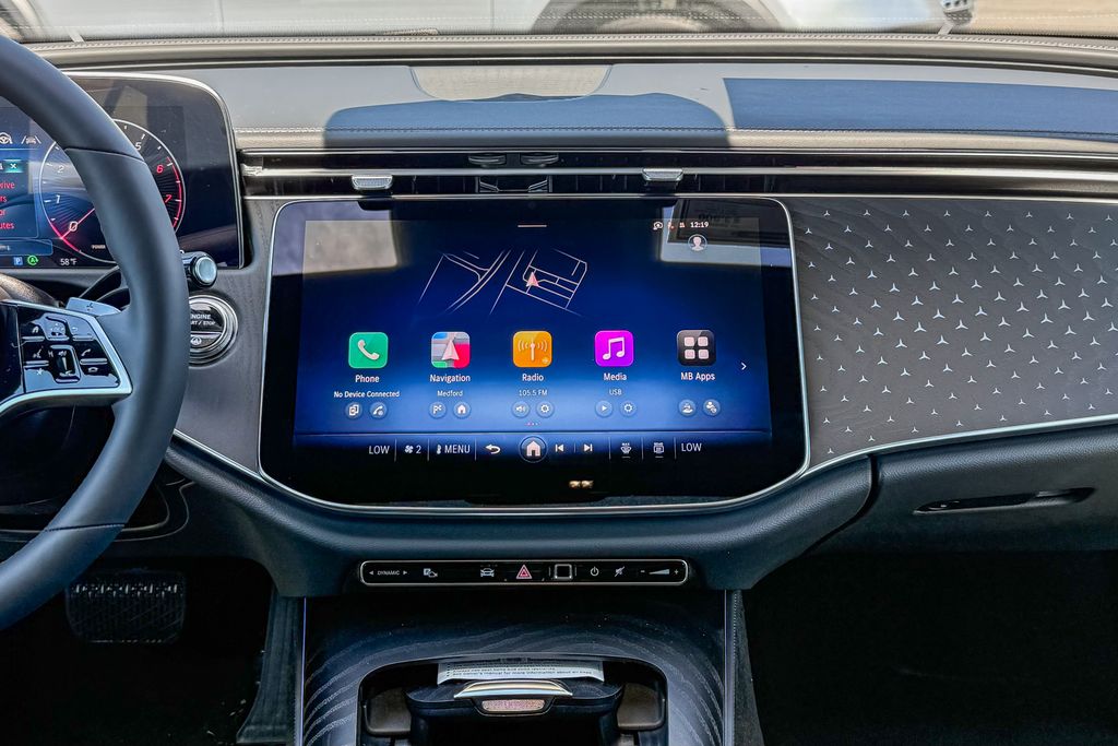 Thumbnail: 2026 Mercedes-Benz E-Class - 12