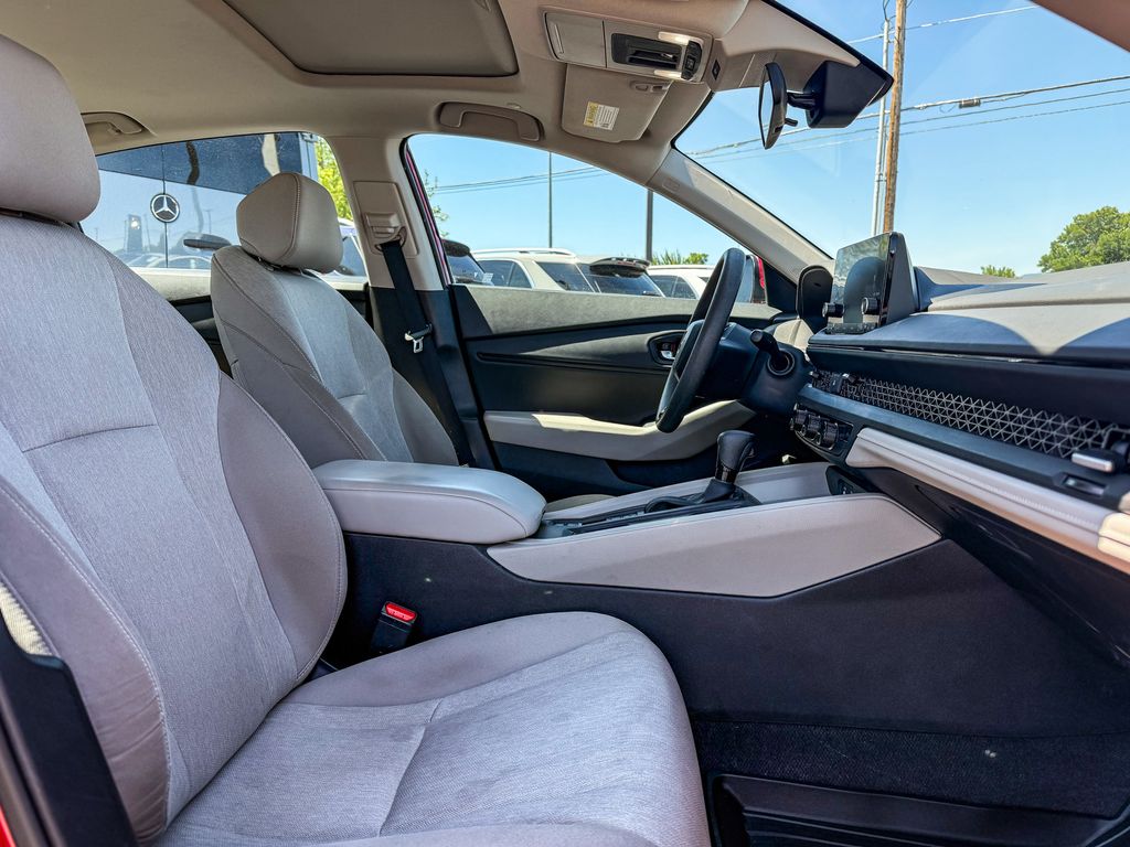 Thumbnail: 2024 Honda Accord - 15