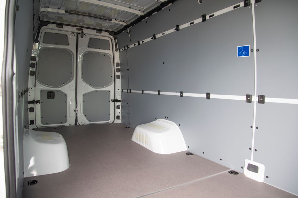 Thumbnail: 2026 Mercedes-Benz Sprinter - 22