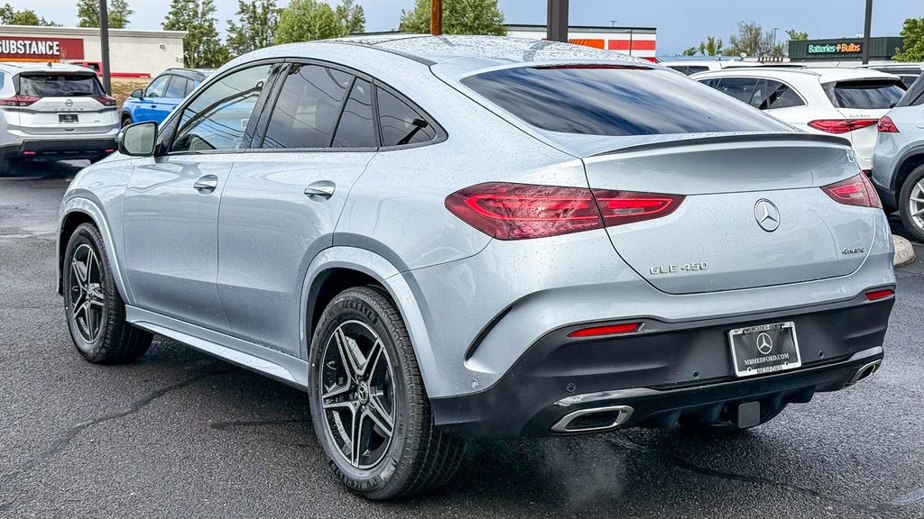 Thumbnail: 2026 Mercedes-Benz GLE - 8