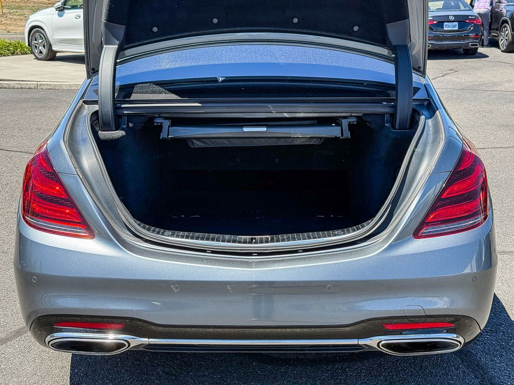 Thumbnail: 2019 Mercedes-Benz S-Class - 25