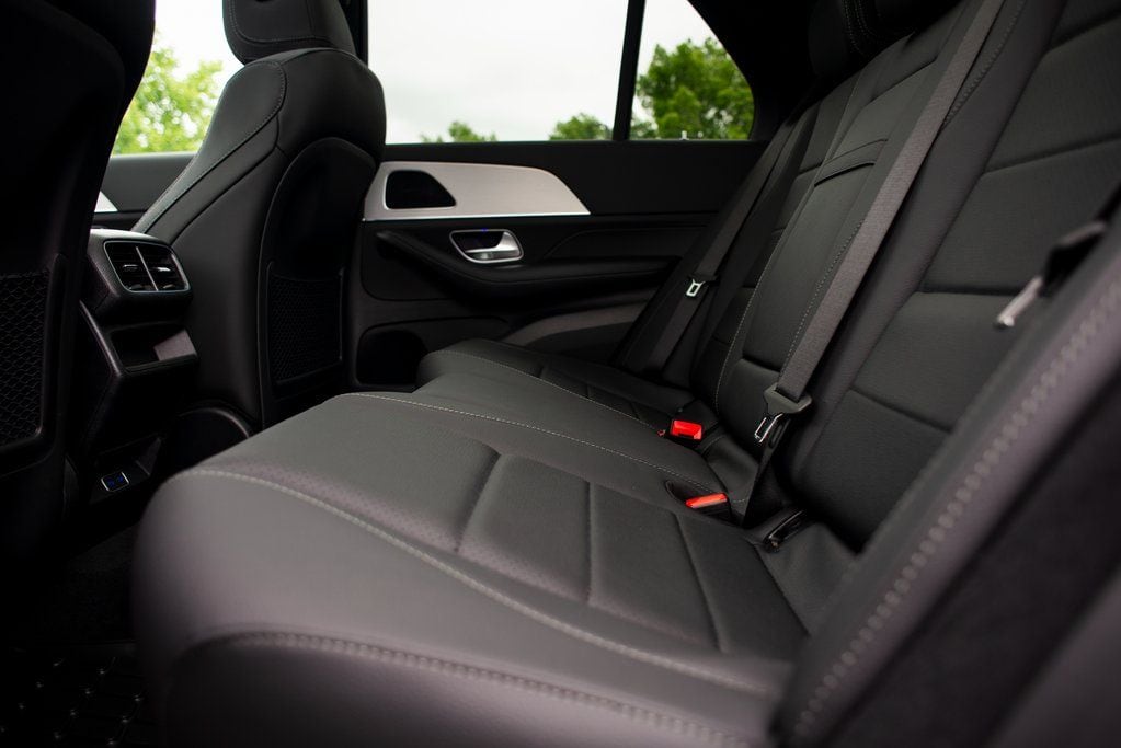 Thumbnail: 2025 Mercedes-Benz GLE - 26