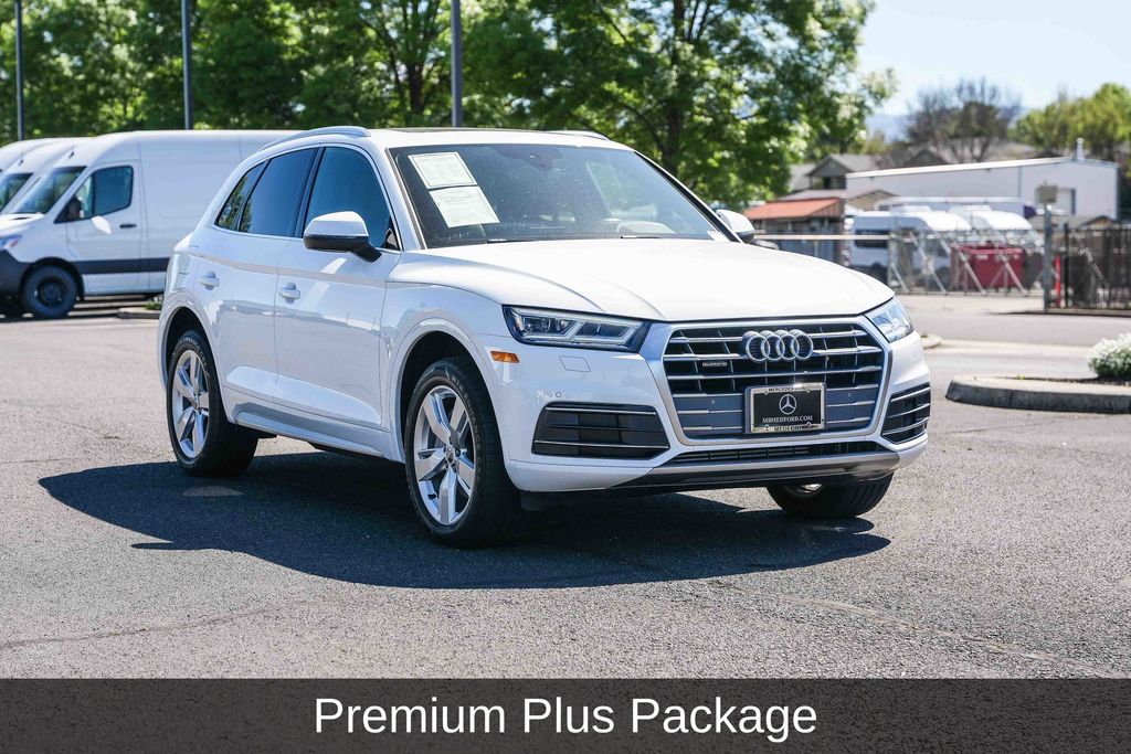 Thumbnail: 2018 Audi Q5 - 3