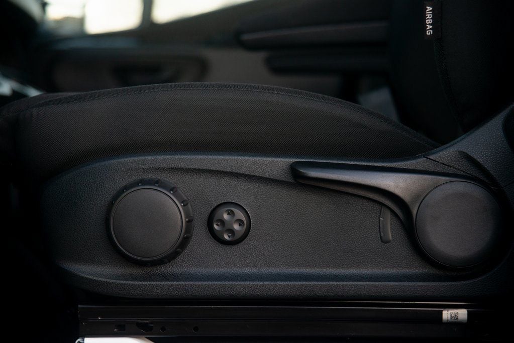 Thumbnail: 2025 Mercedes-Benz Sprinter - 29