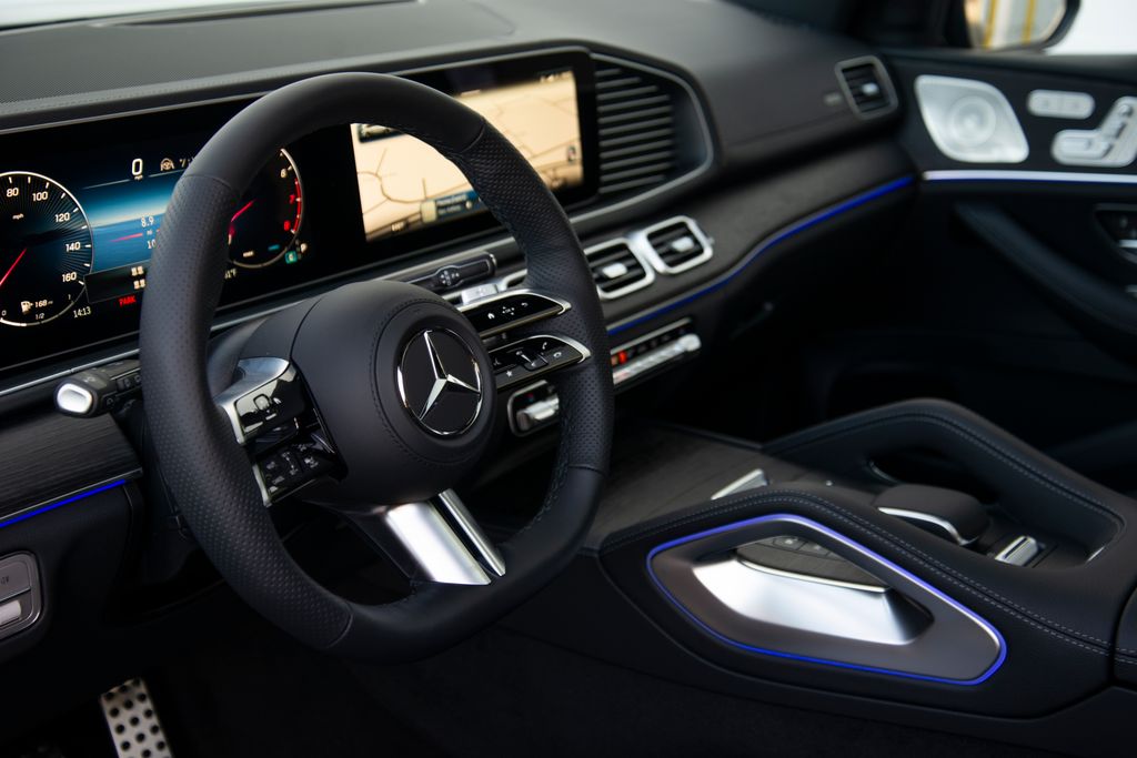 Thumbnail: 2026 Mercedes-Benz GLS - 16