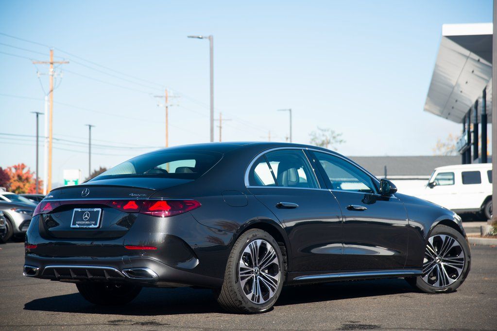 Thumbnail: 2025 Mercedes-Benz E-Class - 13