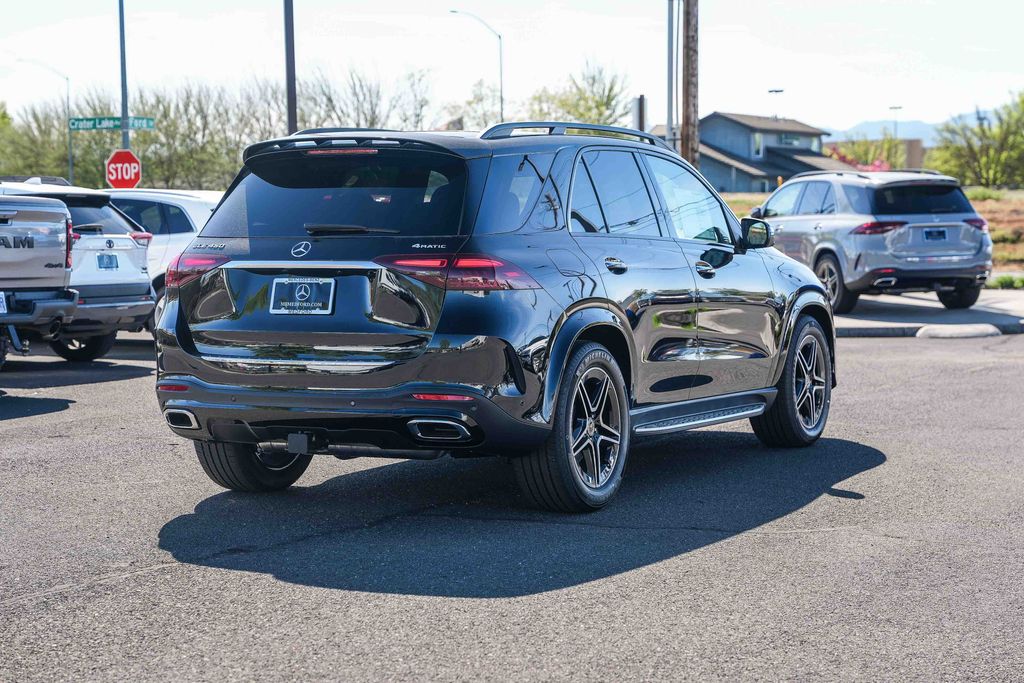 Thumbnail: 2026 Mercedes-Benz GLE - 6