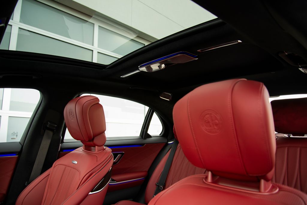 Thumbnail: 2026 Mercedes-Benz S-Class - 12