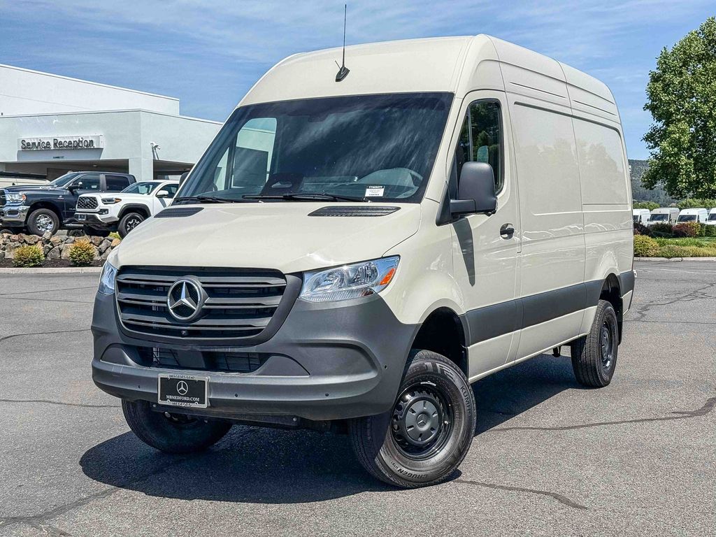 2026 Mercedes-Benz Sprinter 2500 144 WB HO AWD's photo