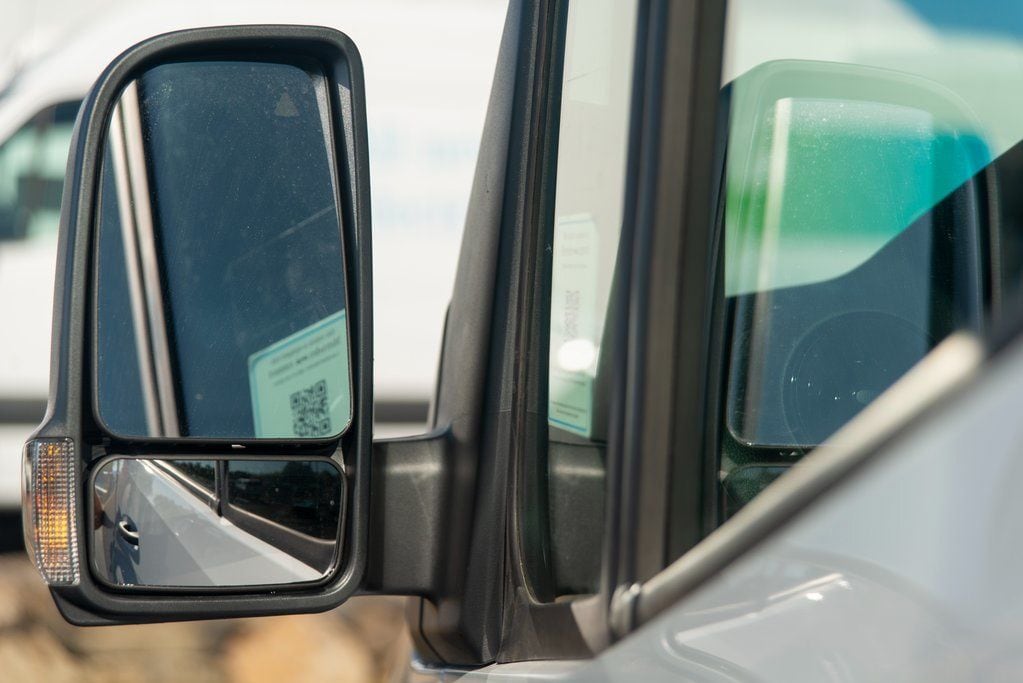 Thumbnail: 2025 Mercedes-Benz Sprinter - 20