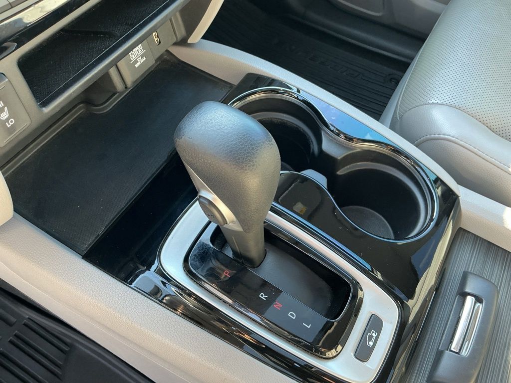 Thumbnail: 2019 Honda Ridgeline - 14