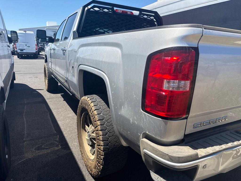 Thumbnail: 2017 GMC Sierra 2500 - 3