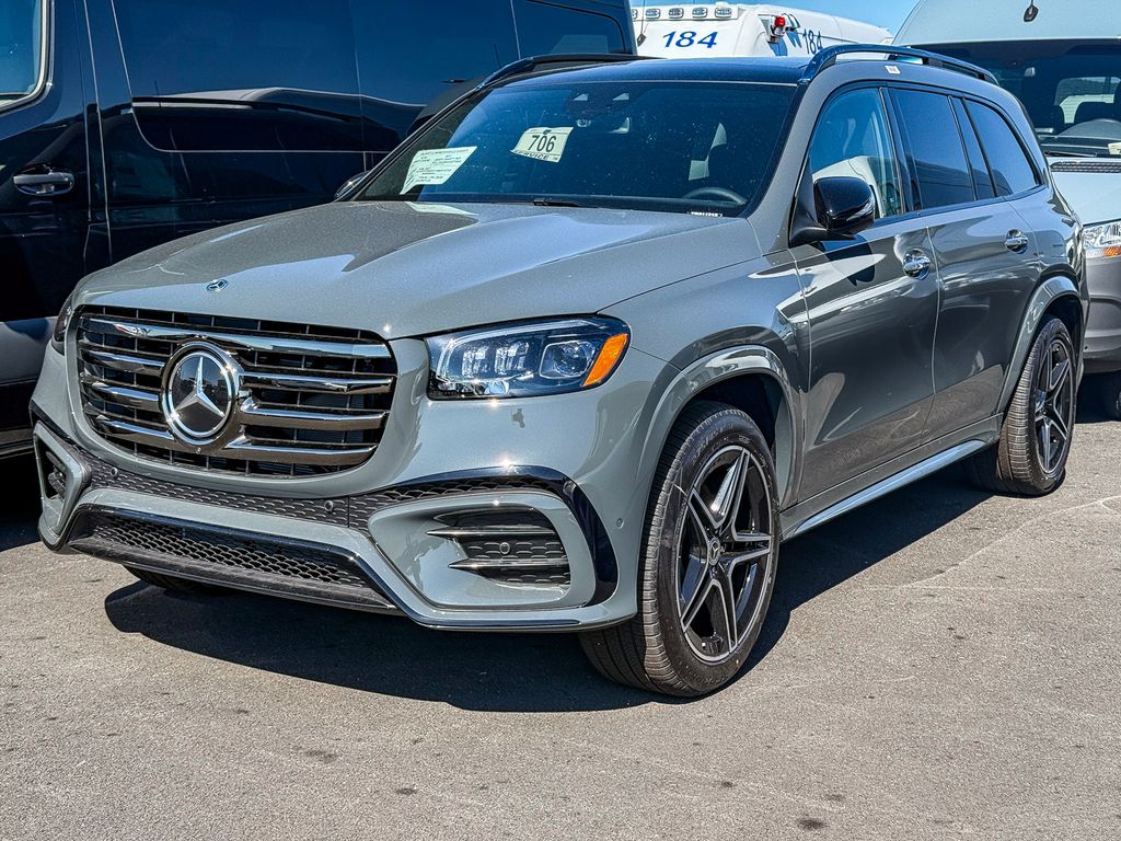 2026 Mercedes-Benz GLS GLS 450 4MATIC's photo