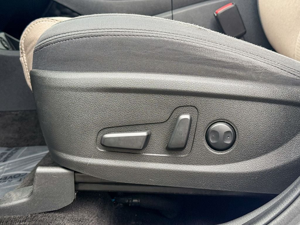 2022 Hyundai Santa Fe SEL - Photo 21