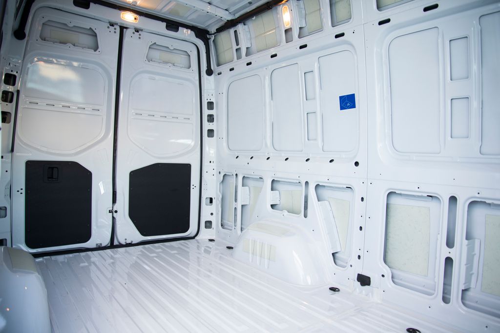 Thumbnail: 2026 Mercedes-Benz Sprinter - 22