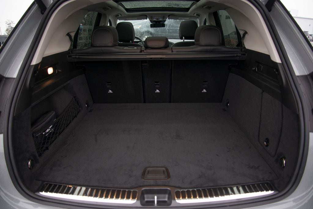 Thumbnail: 2026 Mercedes-Benz GLE - 21