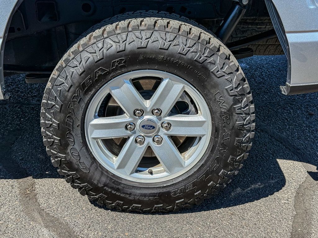 Thumbnail: 2023 Ford F-150 - 10
