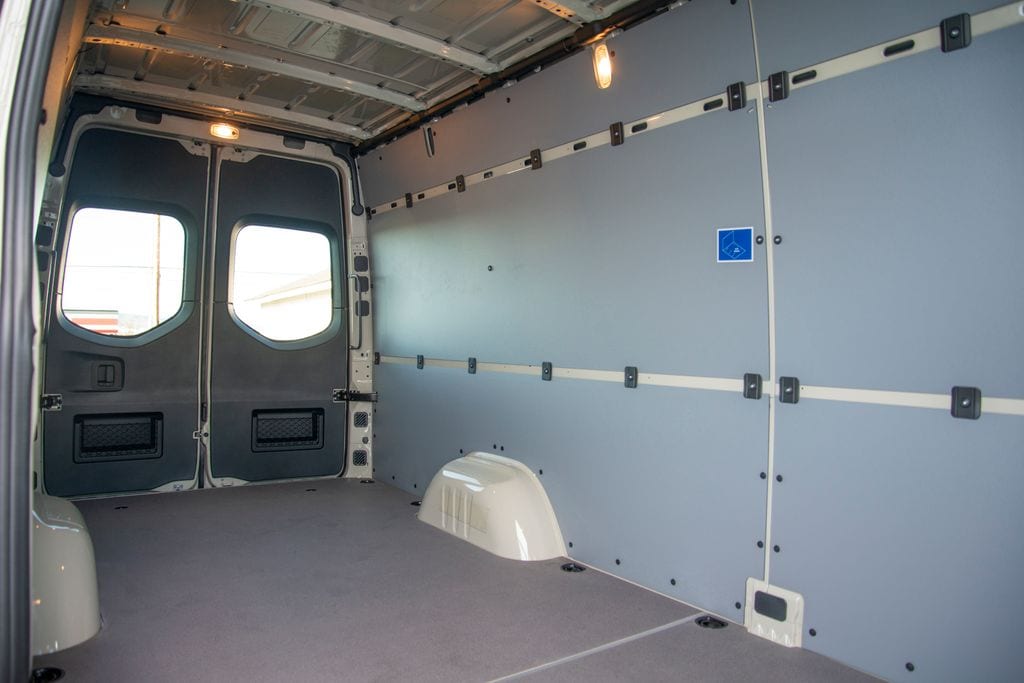 Thumbnail: 2026 Mercedes-Benz Sprinter - 21